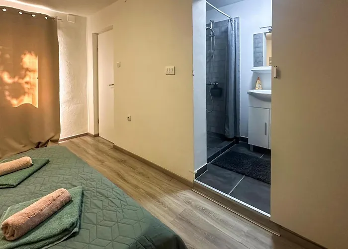 Vikendica Gorgeous In