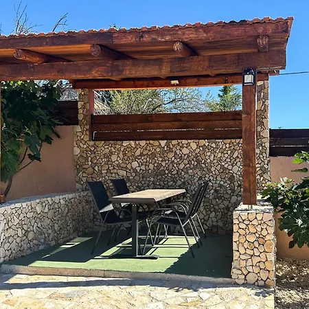 Gorgeous In Сasa de vacaciones